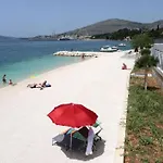 Queen 3* Trogir