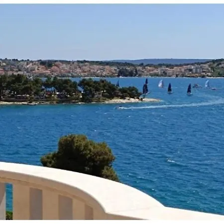 Gasthof Queen Trogir